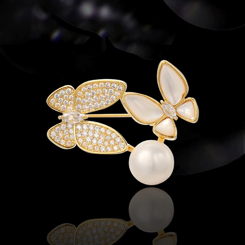 Double Butterfly Artificial Pearl Brooch Elegant Copper With Zircon And Mother Of Artificial Pearl Suit Shirt Pin Accessory