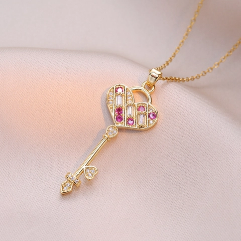 Heart Key Pendant Necklace Titanium Steel Zircon Gemstone Inlay Light Luxury Clavicle Chain For Women Elegant Accessory