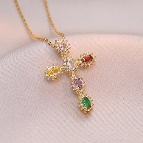 Collana Con Pendente A Croce Acciaio Inossidabile Zircone Colorato Intarsiato Gioielli Di Lusso Da Donna