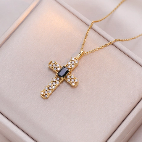 Mode Roestvrij Staal Kruis Hanger Ketting Voor Vrouwen Goud Verguld Zirkonia Ingelegd Luxe Sieraden Religieus Cadeau