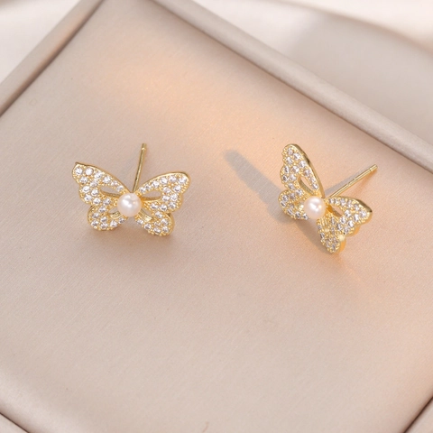 Orecchini A Lobo Farfalla Zirconia Cubica Perla D'acqua Dolce Rame Con Perno In Argento Stile Coreano Elegante Donna