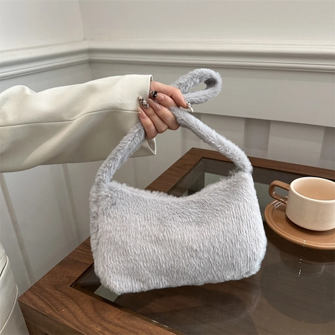 Women Fashion Plush Underarm Bag Soft Faux Fur Shoulder Bag Solid Color Hobo Bag For Winter Daily Streetwear Handbag