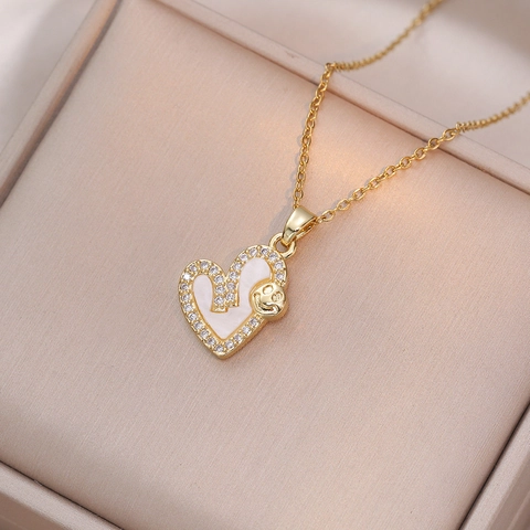 Hart Hanger Ketting Roestvrij Staal Zirkoon Witte Schelp Smiley Face Niche Design Sieraden Vrouwen