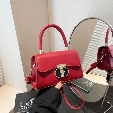 Bolso Pequeño Cuadrado de Cuero PU Minimalista Urbano para Mujer Con Cierre de Metal en T Bolso de Hombro de Moda