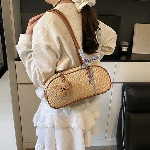 Damen PU-Achseltasche Mit Webstruktur Minimalistische Rauten-Schultertasche Elegante Handtasche Mit Schleifenband Und Bärenanhänger