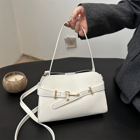 Sac à Main Femme en Cuir PU Vintage Avec Boucle Métallique Décorative Sac à Épaule pour Trajet Quotidien Style de Niche Fermeture Éclair