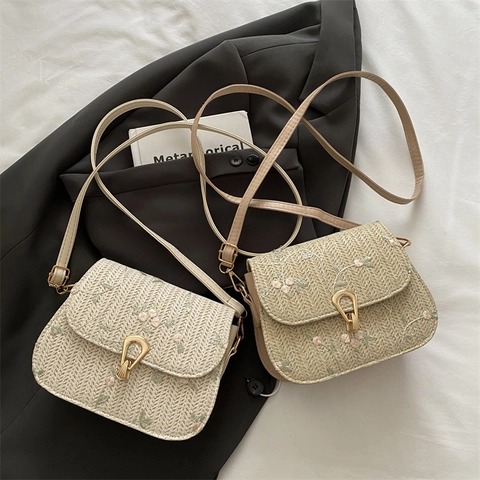 Woven Straw Crossbody Bag Floral Embroidery Small Square Shoulder Bag With Metal Buckle Pastoral Style Casual Handbag