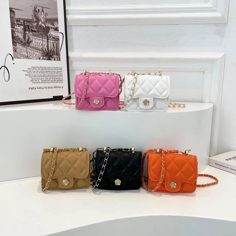 Fashion Women Mini Quilted Shoulder Bag PU Leather Chain Crossbody Bag With Flower Lock Small Square Chic Handbag Purse