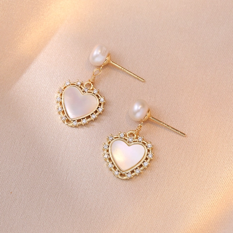 Heart Shaped Mother Of Pearl Drop Earrings With Freshwater Pearl And Silver Earring Post Zircon Rhinestone Border Jewelry For Women