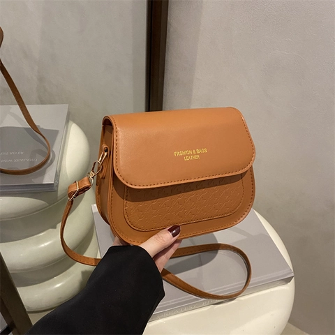 Crossbody Saddle Bag PU Leather Flap Houndstooth Embossed Adjustable Strap Retro Fashion Shoulder Bag For Women