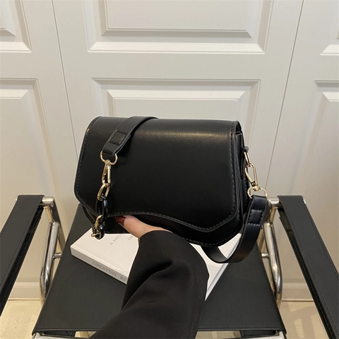 Women French Retro Wave Flap PU Leather Shoulder Crossbody Bag Minimalist Solid Color Chic Small Square Bag With Chain Strap