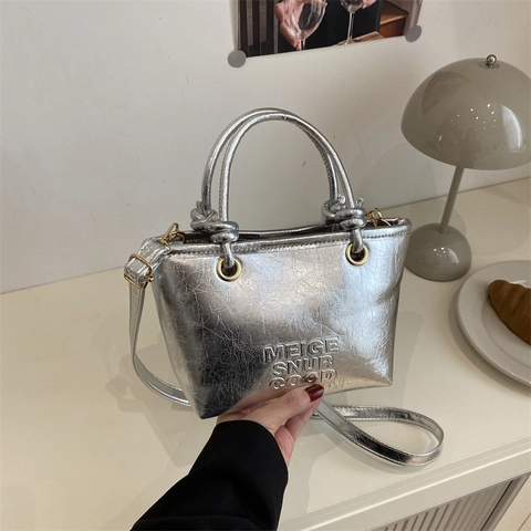 Borsa Tote Mini Metallizzata Lucida In Pelle PU Goffrata Con Tracolla Regolabile Da Donna