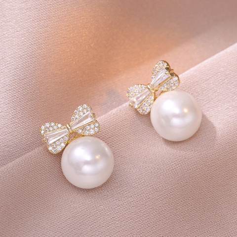 Elegante Schleife Künstliche Perlen Ohrhänger Kupfer Zirkon Inkrustiert Mit Silver Earring Post Vintage Stil Für Damen