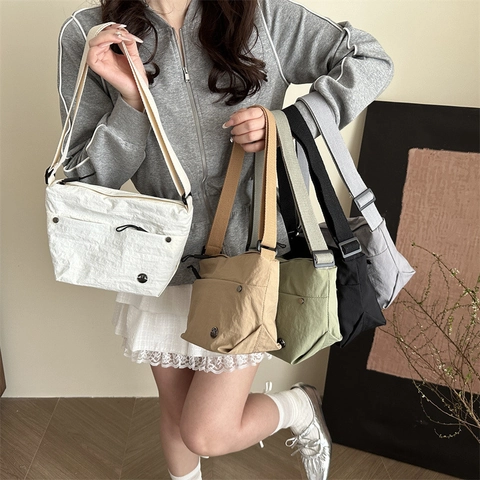 Bolso Bandolera de Nylon con Textura Arrugada Minimalista para Mujer Bolso Cuadrado Pequeño Ligero Correa Ancha Ajustable Casual Sencillo
