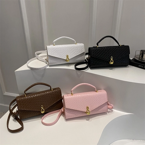 Nischendesign Mode Damen Umhängetasche 2025 Frühling Einfache Kleine Quadratische Tasche Trendige Handtasche Elegante Metalle Schloss Crossbody Tasche