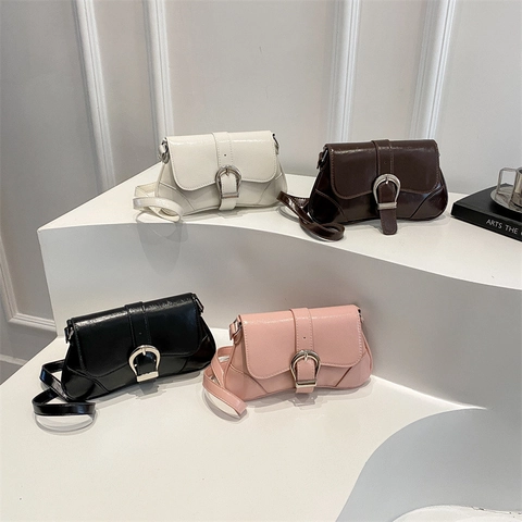 Borsa Sottobraccio in Pelle PU Minimalista per Donna Borsa a Tracolla alla Moda con Grande Fibbia in Argento Borsa Casual
