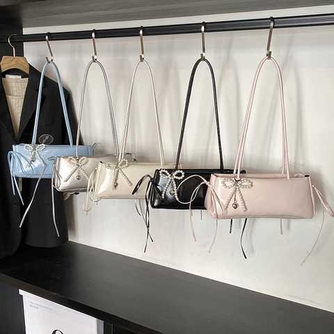 Fashion Women's PU Leather Underarm Bag With Pearl Bow Heart Pendant Korean Style Commuter Shoulder Bag Solid Color Baguette Bag
