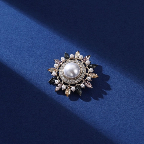 Vintage Sonnenblume Brosche Damen Bunt Kristall Kunstperle Kupfer Legierung Brosche Anzug Hochzeit Schmuck Geschenk