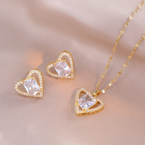 Dames Hart Sieraden Titanium Staal Zirconia Ketting En Oorknopjes Elegant Luxe Koreaanse Stijl Accessoires