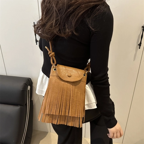 Women PU Leather Tassel Small Square Bag Bohemian Fringe Shoulder Crossbody Bag With Adjustable Rope Strap Casual Daily Purse