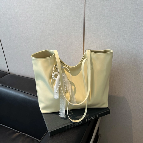 Borsa Tote In Pelle PU Grande Capacità Per Donna Colore Solido Lucido Semplice Stile Coreano Borsa A Tralla Pendolare