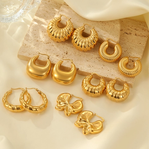 French Retro Stainless Steel Gold Plated Croissant Hoop Earrings For Women Niche Design Butterfly Teardrop Jewelry