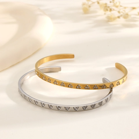Cuff Bangle Stainless Steel Heart Pattern Inlaid Zircon Open Bracelet For Women Minimalist Geometric Jewelry Accessory
