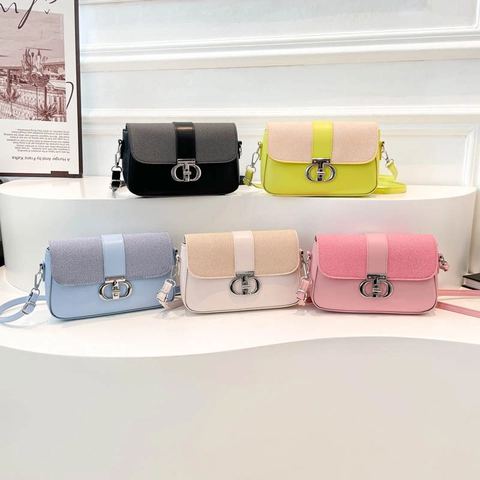 Dames Mode PU Leer Kleine Vierkante Schoudertas Contraststiksel Crossbody Tas Metalen Gesp Casual Handtas