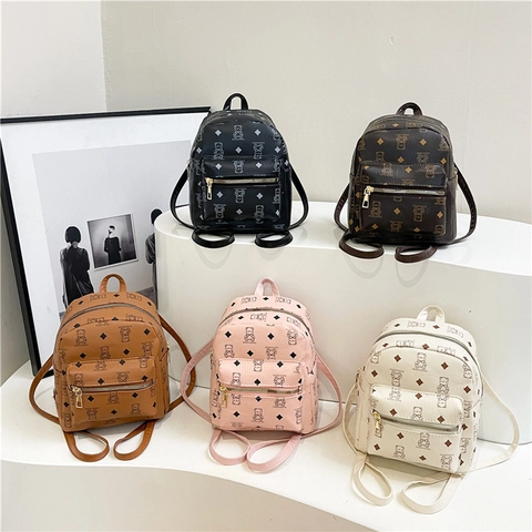 Damen Mode Mini PU Leder Rucksack Cartoon Bär Rautenmuster Stilvoller Kleiner Schulranzen Für Tägliche Reisen Lässiger Mädchen Rucksack