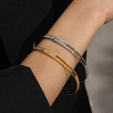 Manchet Armband Roestvrij Staal 18K Verguld Hol Ingelegd Zirkoon Open Bangle Vintage Minimalistische Sieraden Vrouwen