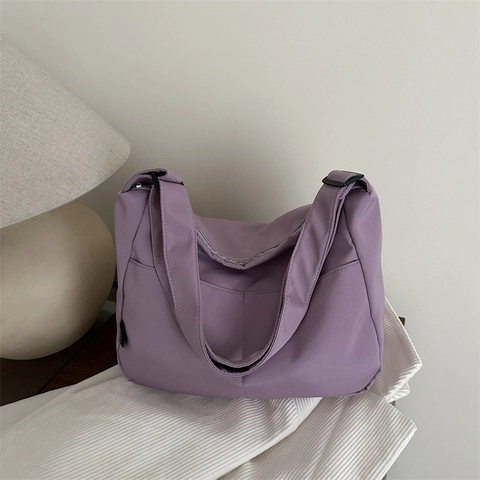 Sac À Bandoulière En Nylon Pour Femmes Grande Capacité Crossbody Hobo Tote Sangle Réglable Minimaliste Polyvalent Couleur Unie