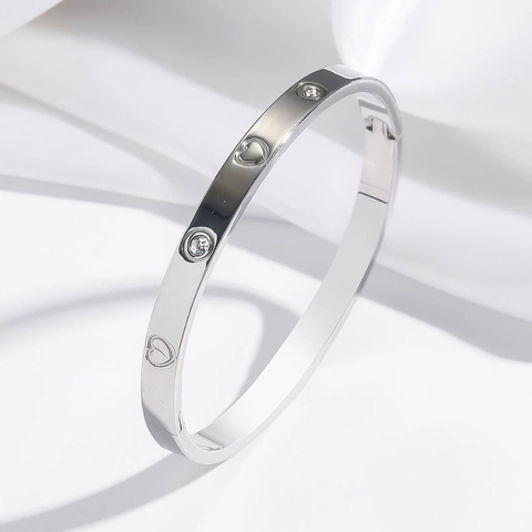 Herz Armreif Armband Edelstahl Poliert Strass Minimalistischer Modeschmuck Für Damen Elegantes Stilvolles Accessoire