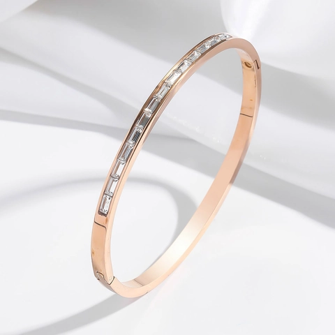 Fashionable Stainless Steel Bangle For Women Inlaid With Rectangular Zircon Elegant Rose Gold Jewelry