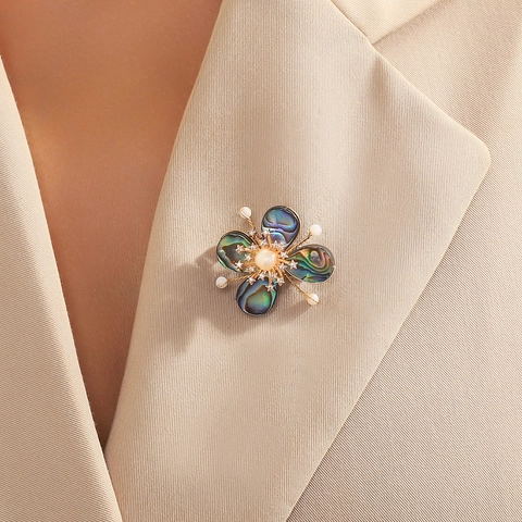 Barock Abalone Muschel Blumen Brosche Mit Süßwasserperle Kupfer Vergoldet Strass Stern Anstecknadel Für Damen Anzug Mantel Schmuck