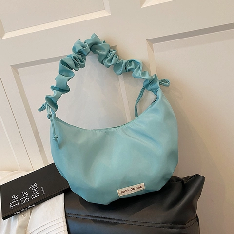 Crescent Hobo Bag Lightweight Nylon Ruched Shoulder Strap Large Capacity Trendy Minimalist Crossbody Underarm Handbag For Women