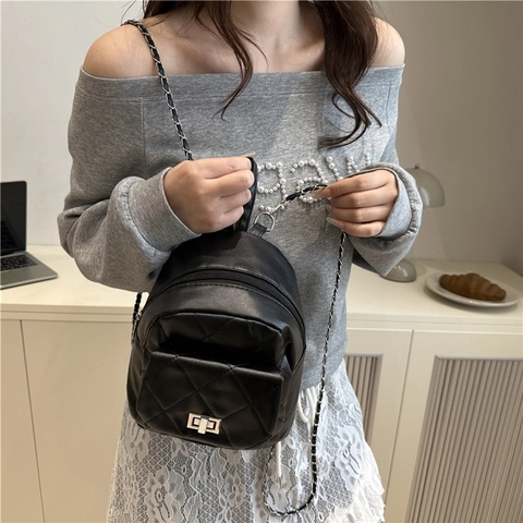 Zaino Trapuntato Mini da Donna in Pelle PU Piccola Borsa a Tracolla Stile Strada Design a Griglia Elegante Casual Viaggio