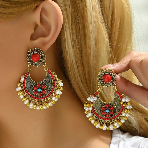 Boho Ethnic Dangle Earrings Vintage Alloy Hollow Out Design With Resin Gems And Faux Artificial Pearls For Women Ethnic Style