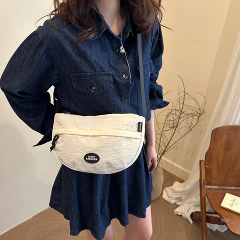 Women's Casual Crinkled Nylon Crescent Crossbody Bag Large Capacity Solid Color Shoulder Bag With Adjustable Strap Street Style Travel Daily Messenger Bag