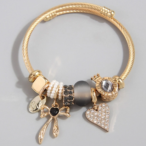 Bracciale Con Ciondoli Bangle A Filo Spirale Pendente Cuore Fiocco Lega Di Zinco Acciaio Inossidabile Strass Cristallo Gioielli