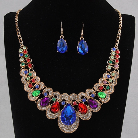 Set Gioielli Collana E Orecchini Lega Strass Pietra Preziosa Sintetica Goccia D Acqua Lusso Banchetto Per Donne