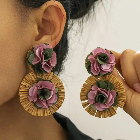 Bohemian Floral Drop Earrings Raffia Straw Weaving Handmade Cloth Flower Dangle Earrings For Women Vacation Beach Jewelry