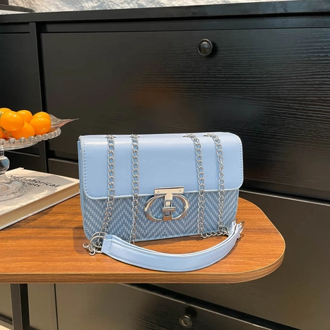 Borsa A Tracolla Da Donna Pelle PU Trama Intrecciata Piccola Borsa Quadrata Catena Argento Fibbia Metallo Moda Casual