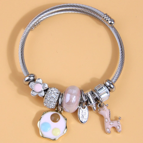 Brazalete Abierto Con Dije De Jirafa Aleación Alambre Acero Esmalte Flor Colgante Strass Pulsera Ajustable Para Mujer