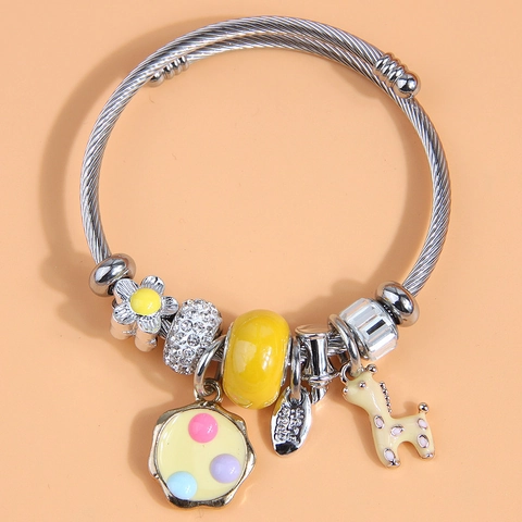 Brazalete Abierto Con Dije De Jirafa Aleación Alambre Acero Esmalte Flor Colgante Strass Pulsera Ajustable Para Mujer