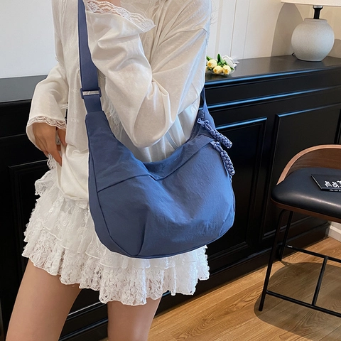 Trendige Damen Umhängetasche Aus Verbundstoff Streetwear Stil Halbmod Tasche Mit Großem Fassungsvermögen Und Verstellbarem Riemen