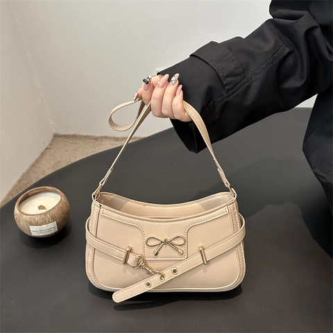 PU Leather Underarm Shoulder Bag For Women Metal Bow Accent Buckle Strap Retro Elegant Baguette Bag Trendy