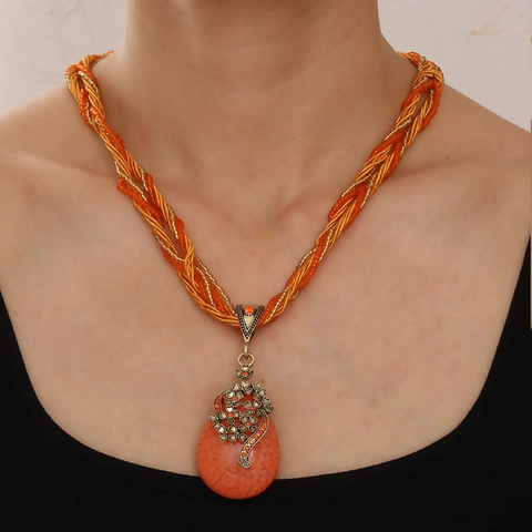 Vintage Bohemian Ethnische Tränenanhänger Halskette Für Frauen Hohlblume Legierung Kunststein Geflochtenes Seil Bunter Schmuck