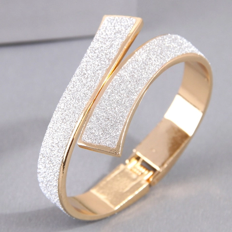Dames Armband Legering Scharnier Kruisontwerp Glitter Mat Elegant Sieraad Modieus Cadeau