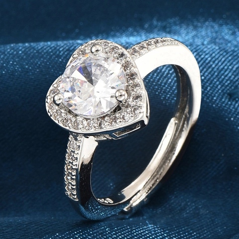 Verstellbarer Herz Zirkon Offener Ring Kupfer Süßer Stil Einfacher Schmuck Für Frauen Versilbert Personalisiert