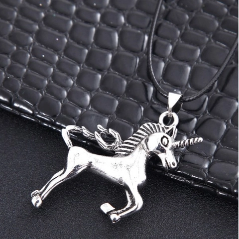 Vintage Unicorn Pendant Necklace Silver Color Alloy Mythical Animal Charm Retro Gothic Punk Jewelry For Men